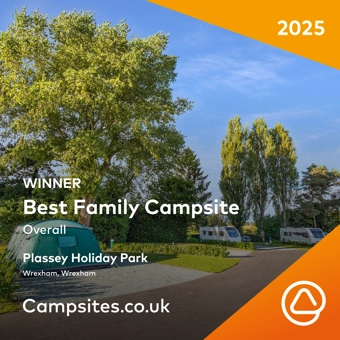 Best Family Campsite winner badge