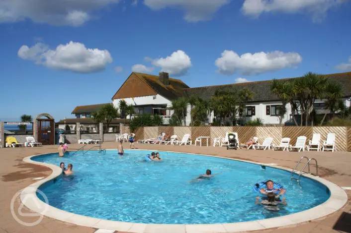 35+ campsites with swimming pools in Cornwall