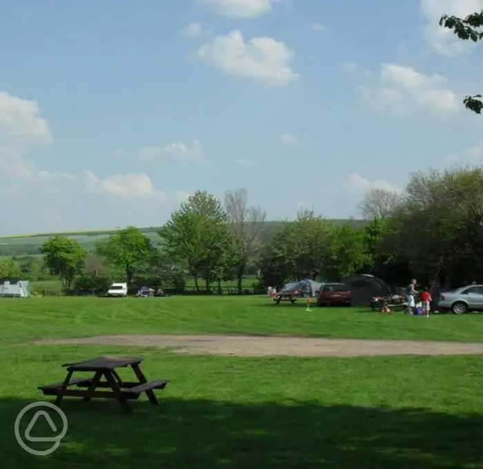 Blackland Lakes Campsite And Fishing Lakes In Calne Wiltshire
