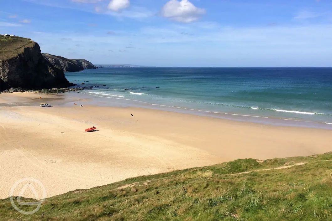 200+ top campsites near the beach in Cornwall - sites by the sea