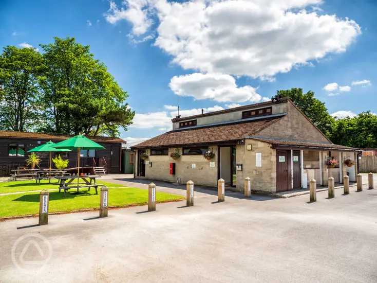Greenhills Holiday Park in Bakewell, Derbyshire