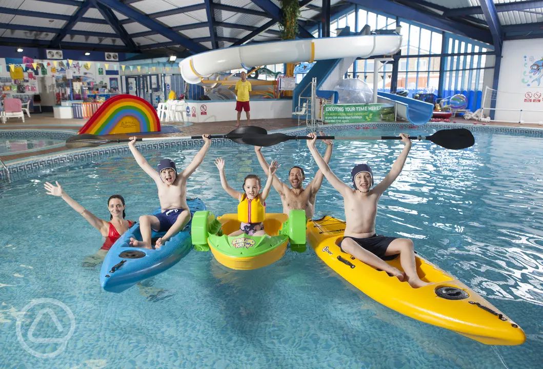 Campsites with swimming pools in Dorset