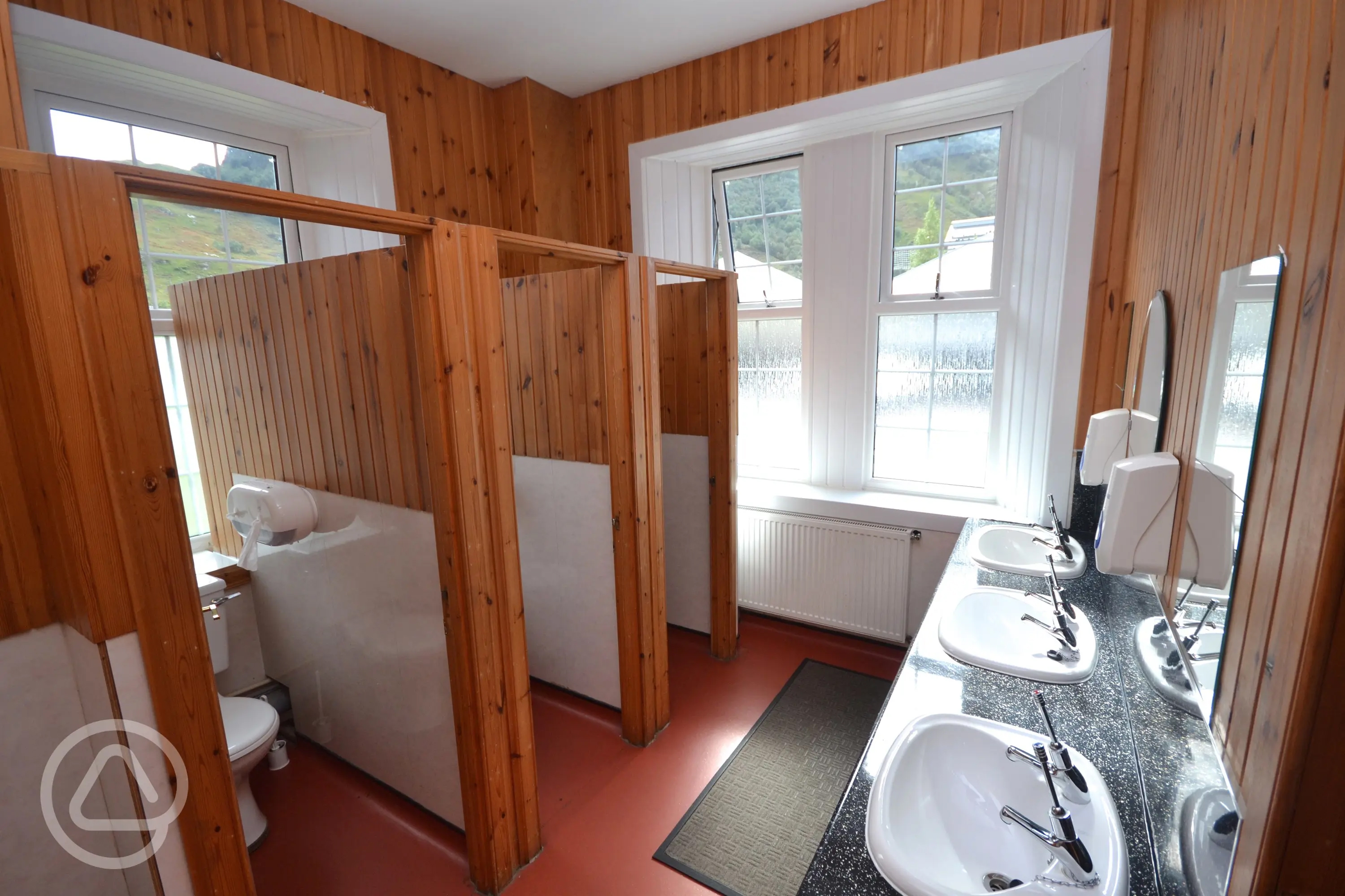 Blackwater Glamping and Campsite in Kinlochleven, Argyll