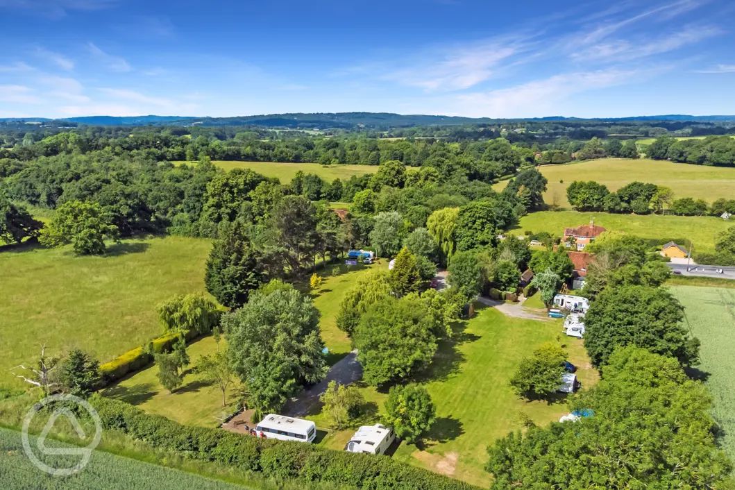 70+ pubs with camping and pub campsites in the UK