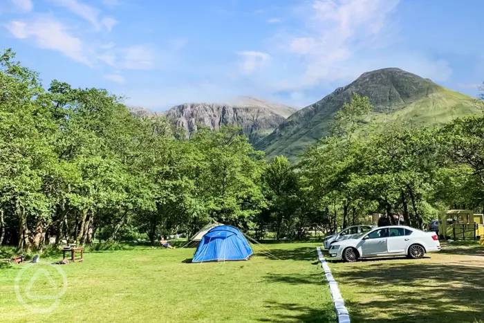red-squirrel-campsite-in-glencoe-highlands-book-online-now