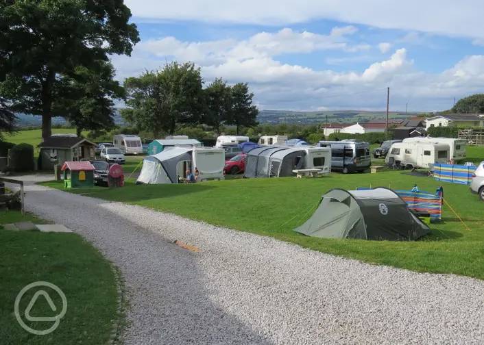 Campsites open all year in Yorkshire 100+ top year round sites
