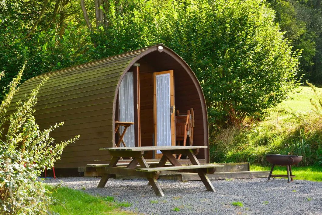 150+ glamping pods with hot tubs