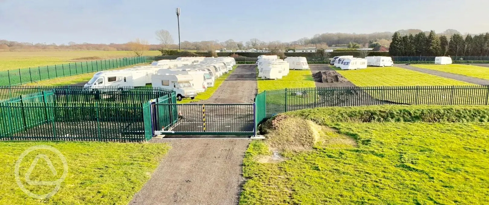 Sunnydale Farm Camping and Caravan Site in Southampton, Hampshire