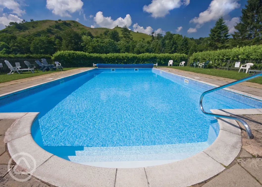 outdoor pools north west