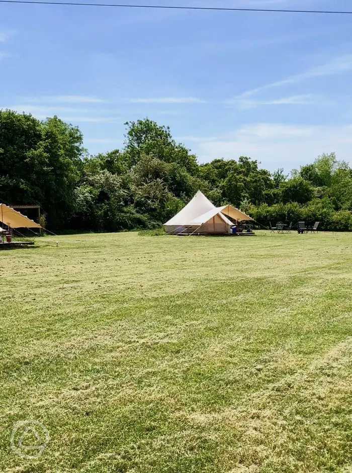 Valley Farm Campsite in Oxford, Oxfordshire