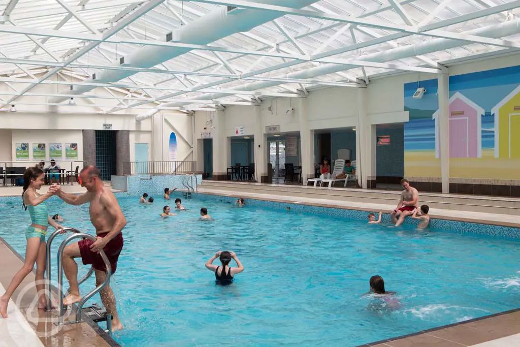 40+ campsites with swimming pools in Cornwall