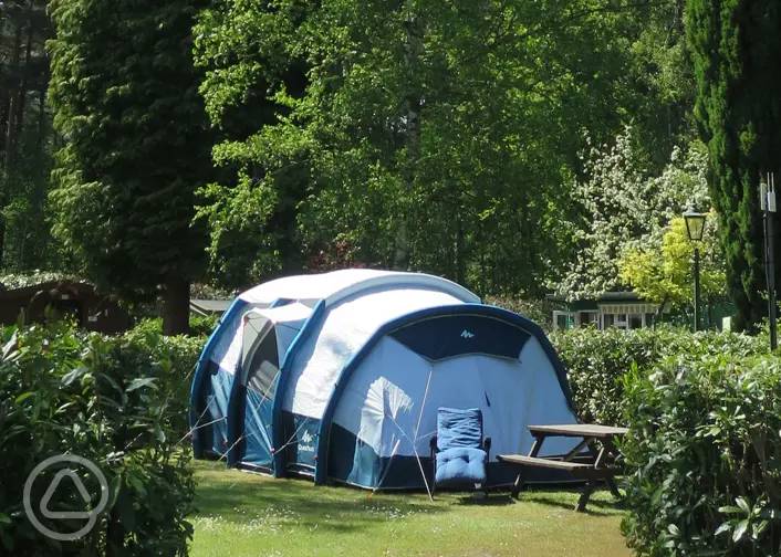 top-naturist-campsites-and-clothing-optional-resorts-in-the-uk