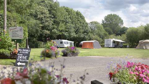 Norwich Camping And Caravanning Club Site In Norwich Norfolk