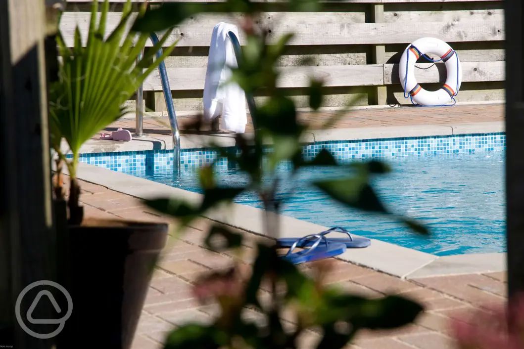 Campsites with Swimming Pools Near Me for a Relaxing Getaway