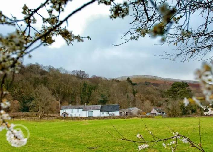 50+ of the top campsites in the Brecon Beacons National Park