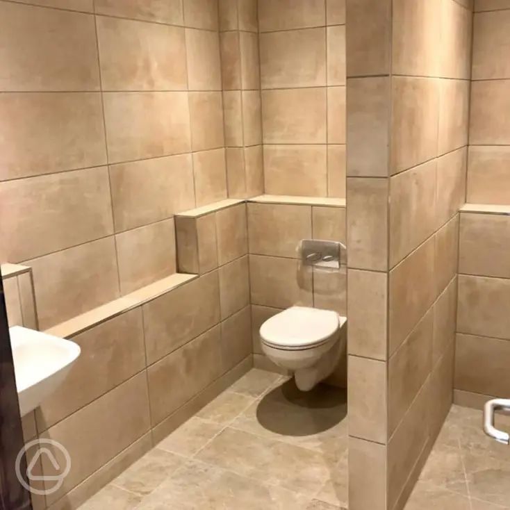 Three Cliffs Bay Holiday Park in Swansea, Swansea