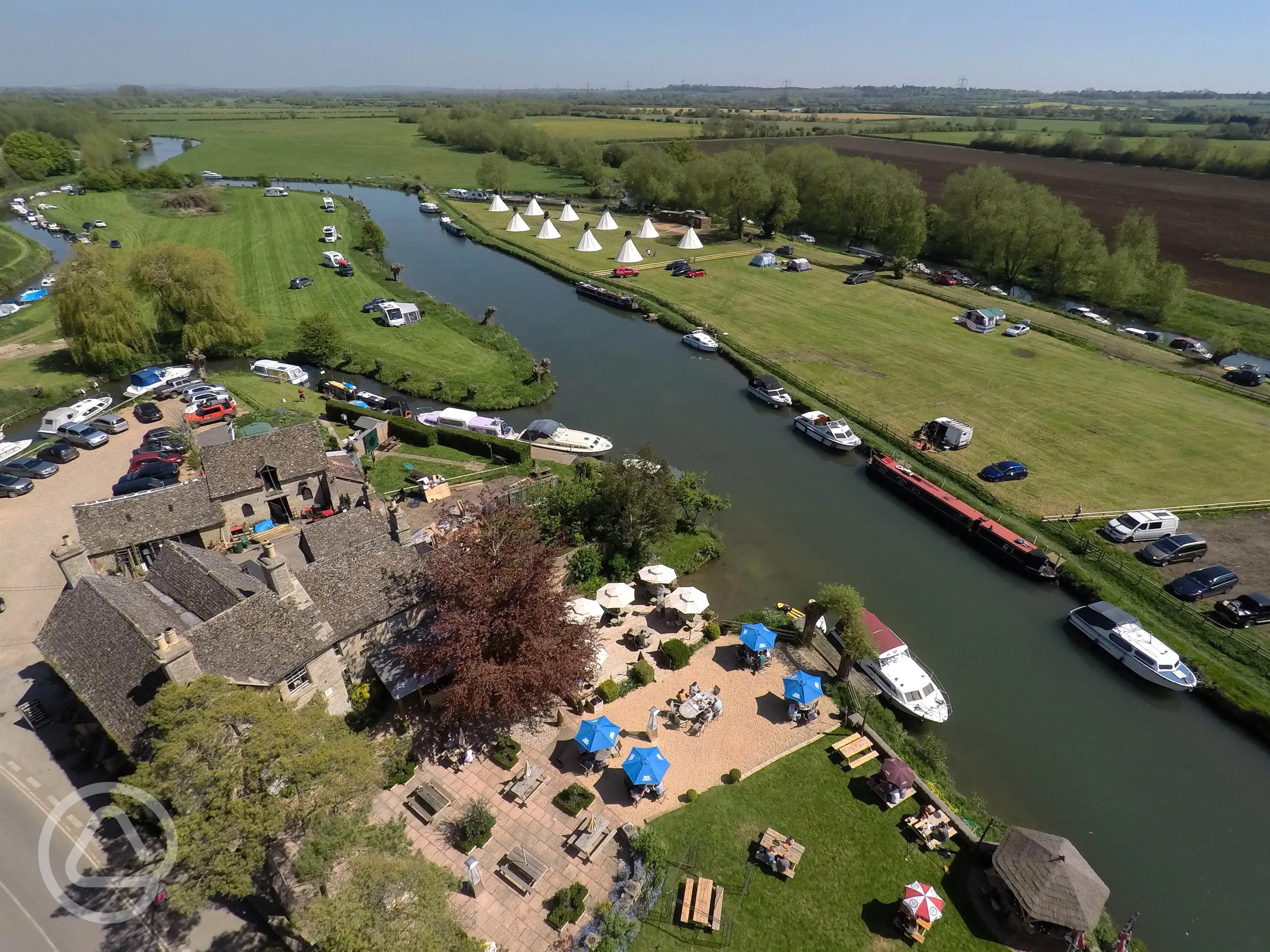 Ye Olde Swan Tipi Village in Clanfield, Oxfordshire
