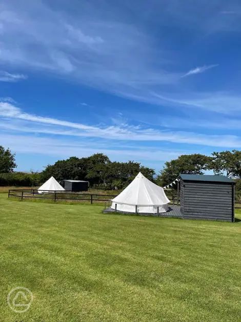 Glyncoch Isaf Farm in Llangrannog, Ceredigion - book online now