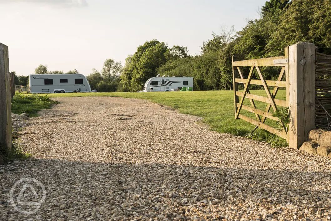 70+ pubs with camping and pub campsites in the UK