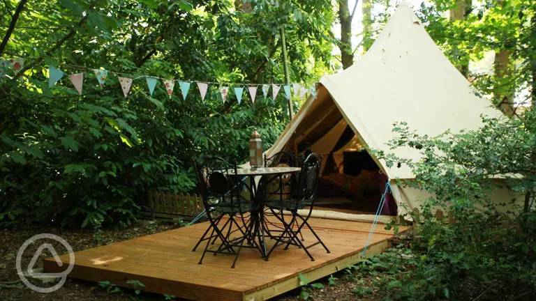 Hollington Park Glamping in Highclere, Hampshire