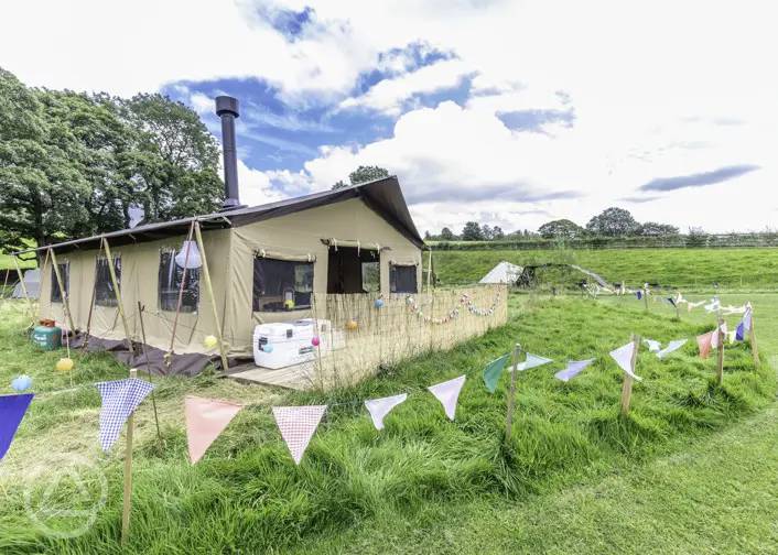 200+ safari tent glamping sites UK's best safari tent holidays 200+ safari tent glamping sites UK's best safari tent holidays