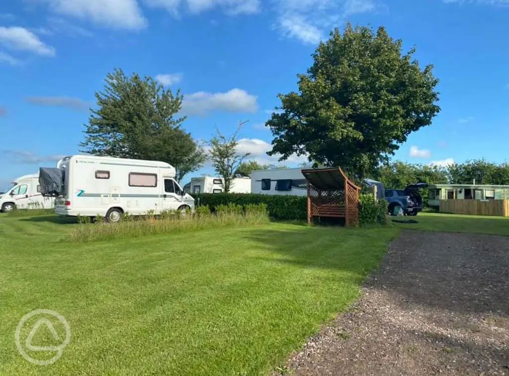 Caravan parks in the West Midlands - 100+ top caravan sites