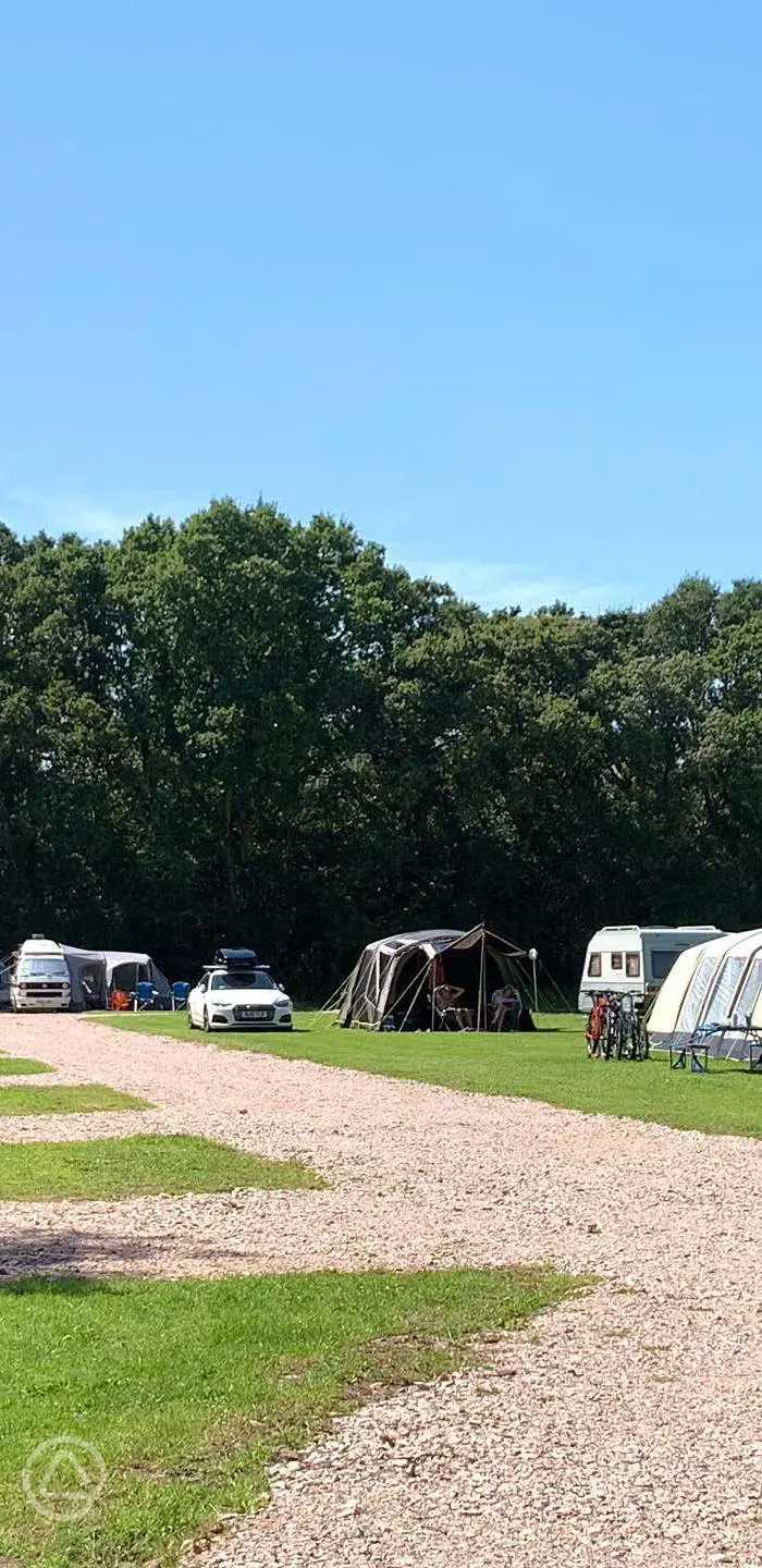 Oakmoor Touring Park in Newton Abbot, Devon book online now