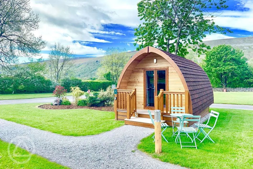 Glamping pods and camping pods in Yorkshire - 60+ sites