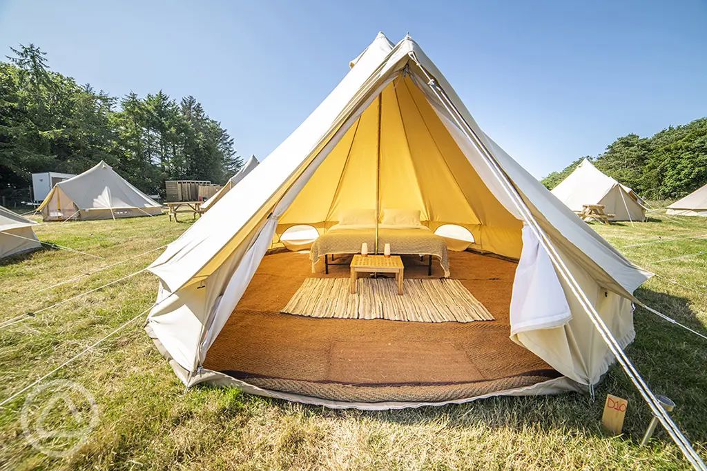 40+ campsites in Anglesey - the island's best camping sites