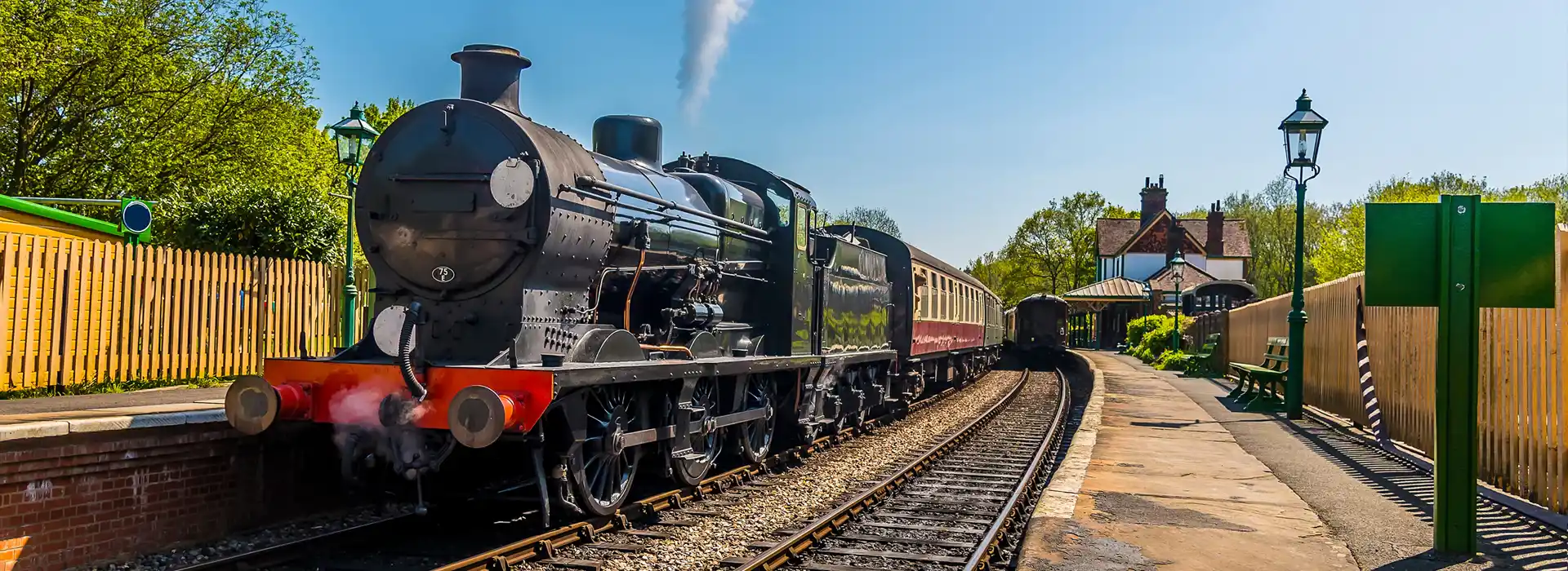 Campsites near the Bluebell Railway