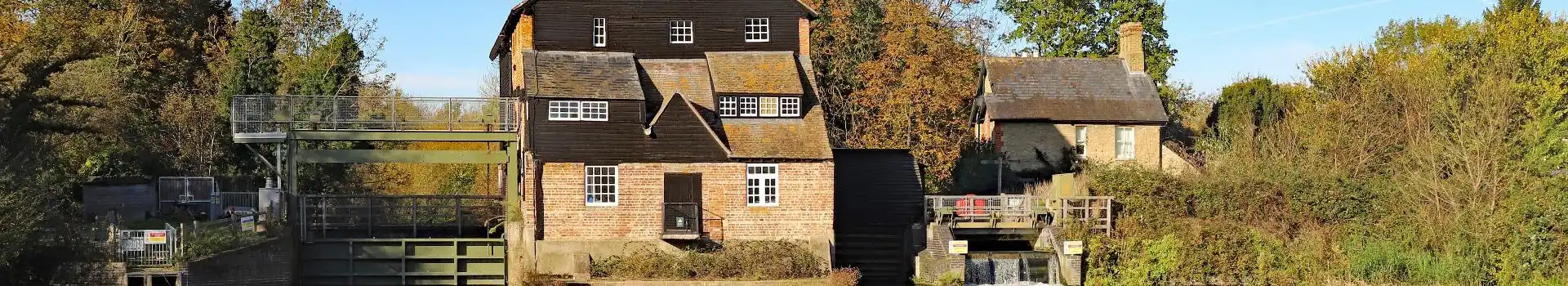 Campsites near Houghton Mill 