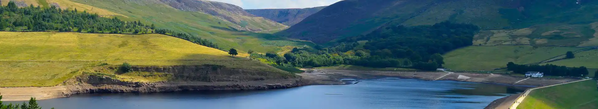 Campsites near Dovestone Reservoir