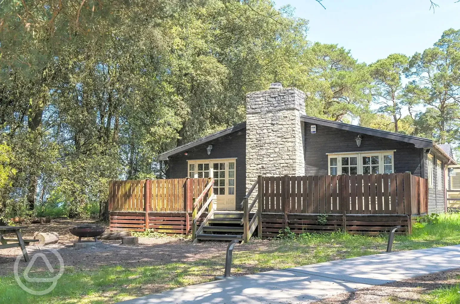 Avon Lodge (seven bedroom) 