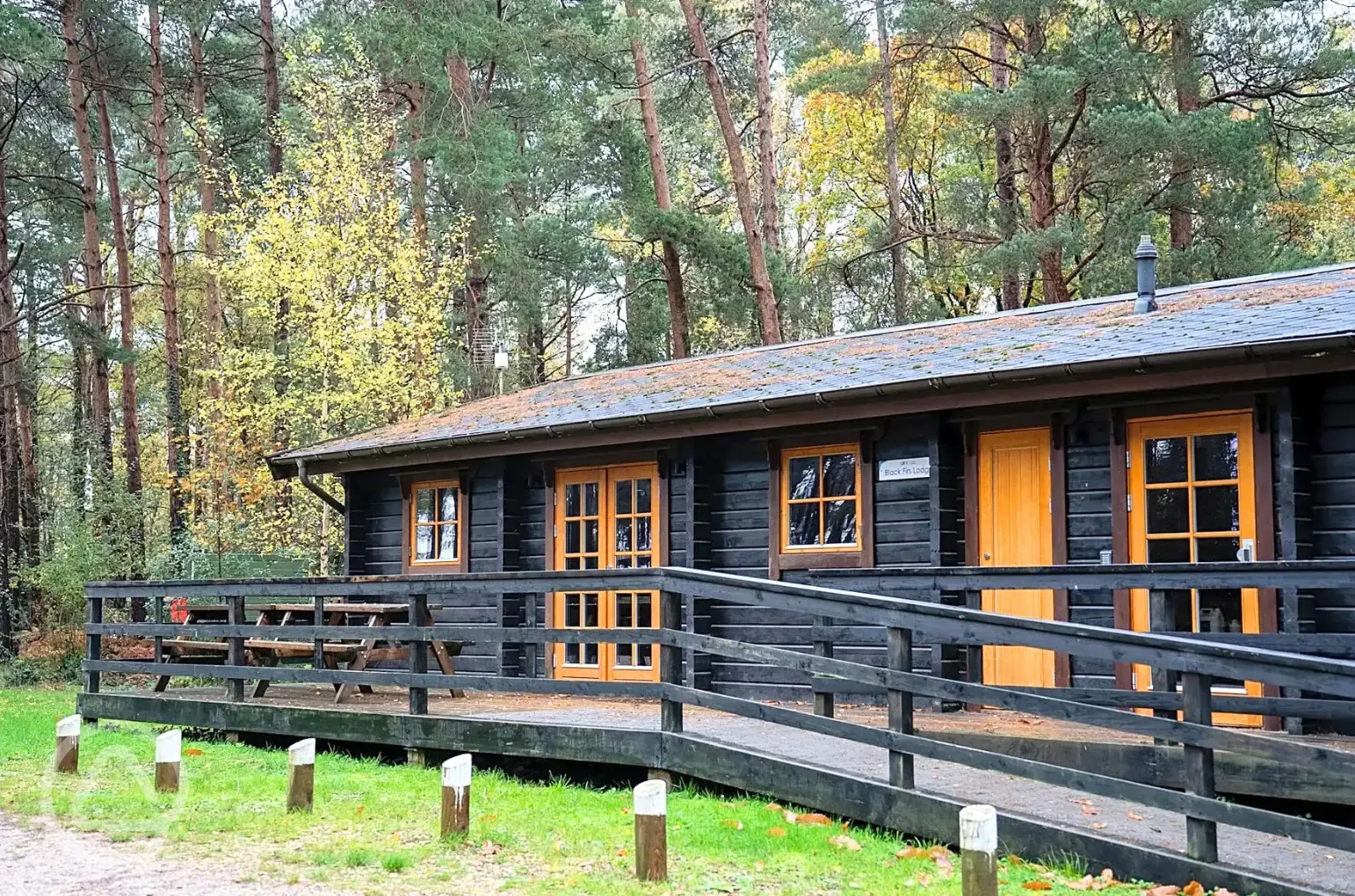 Black Firs Lodge (five bedroom)