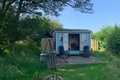 Shepherd's hut