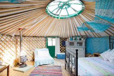 Owl yurt