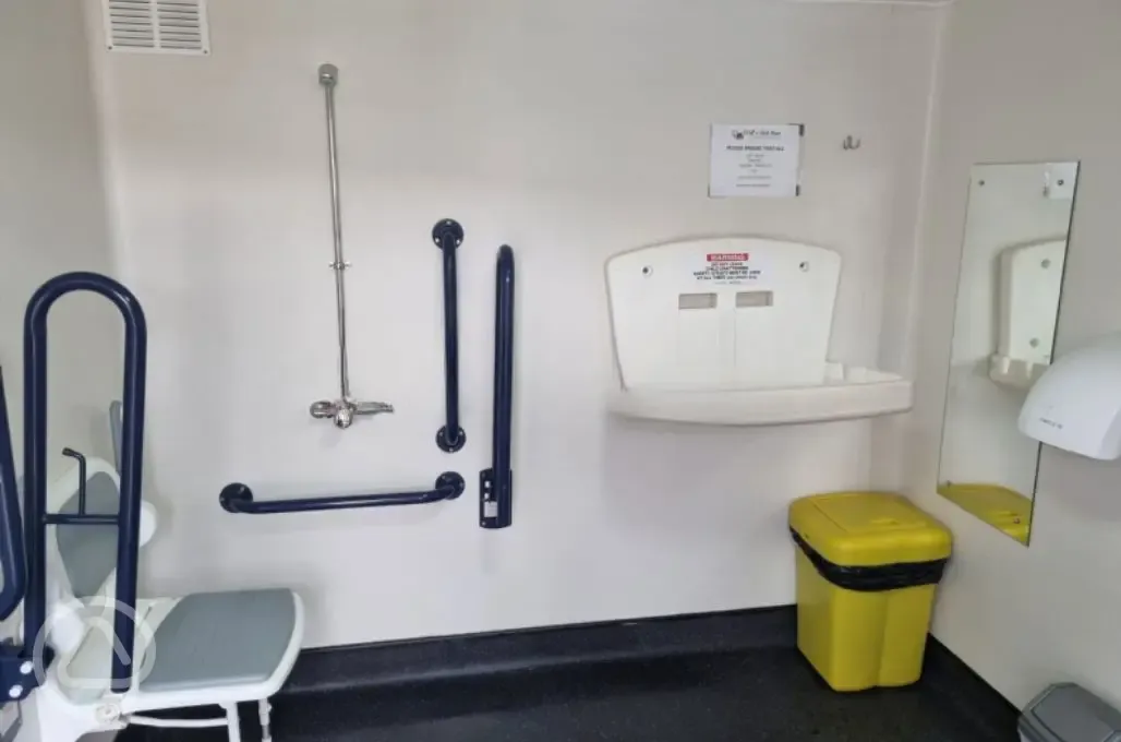 Family bathroom