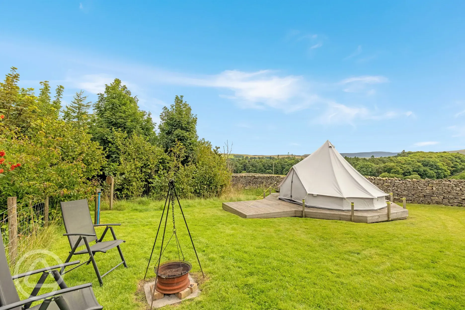 Glamping bell tent private garden