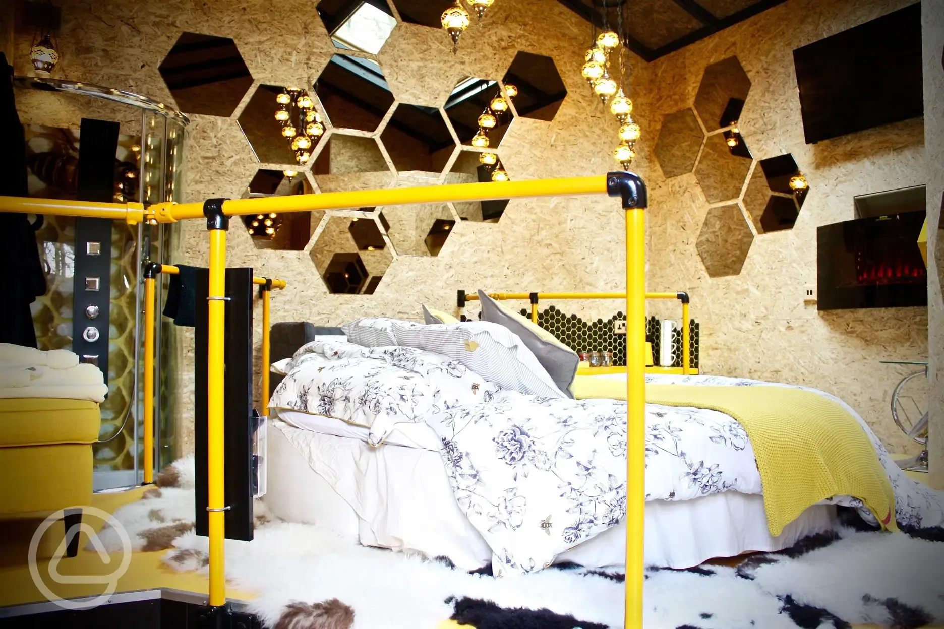 Beehive interior