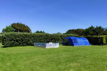 XL serviced grass pitches