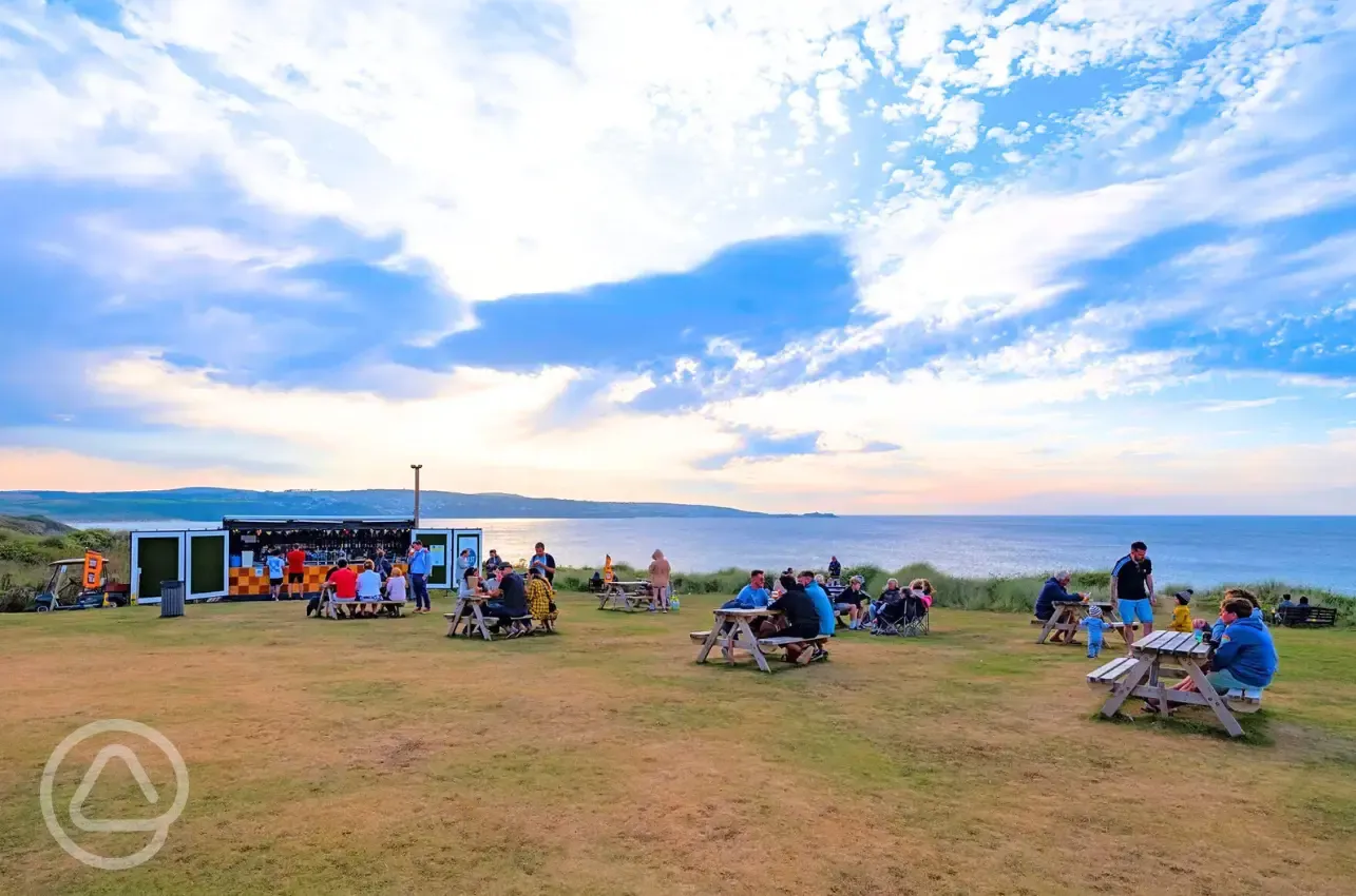Outdoor Dune Bar (open during peak season)