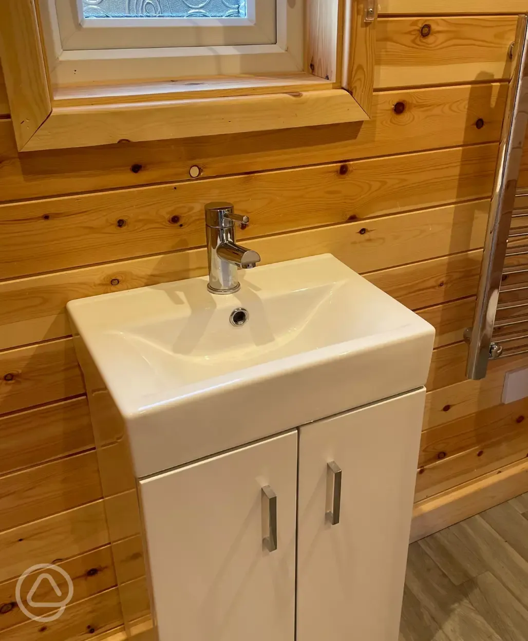 Orchard pod plus sink