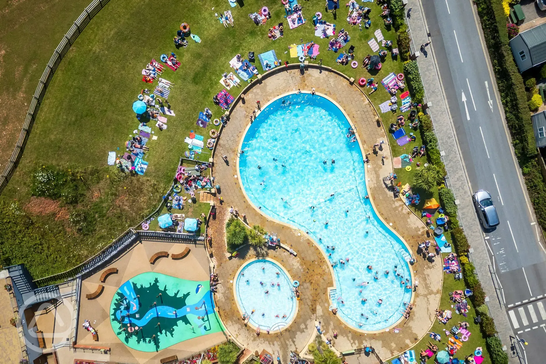 Outdoor swimming pool (open during the summer months)