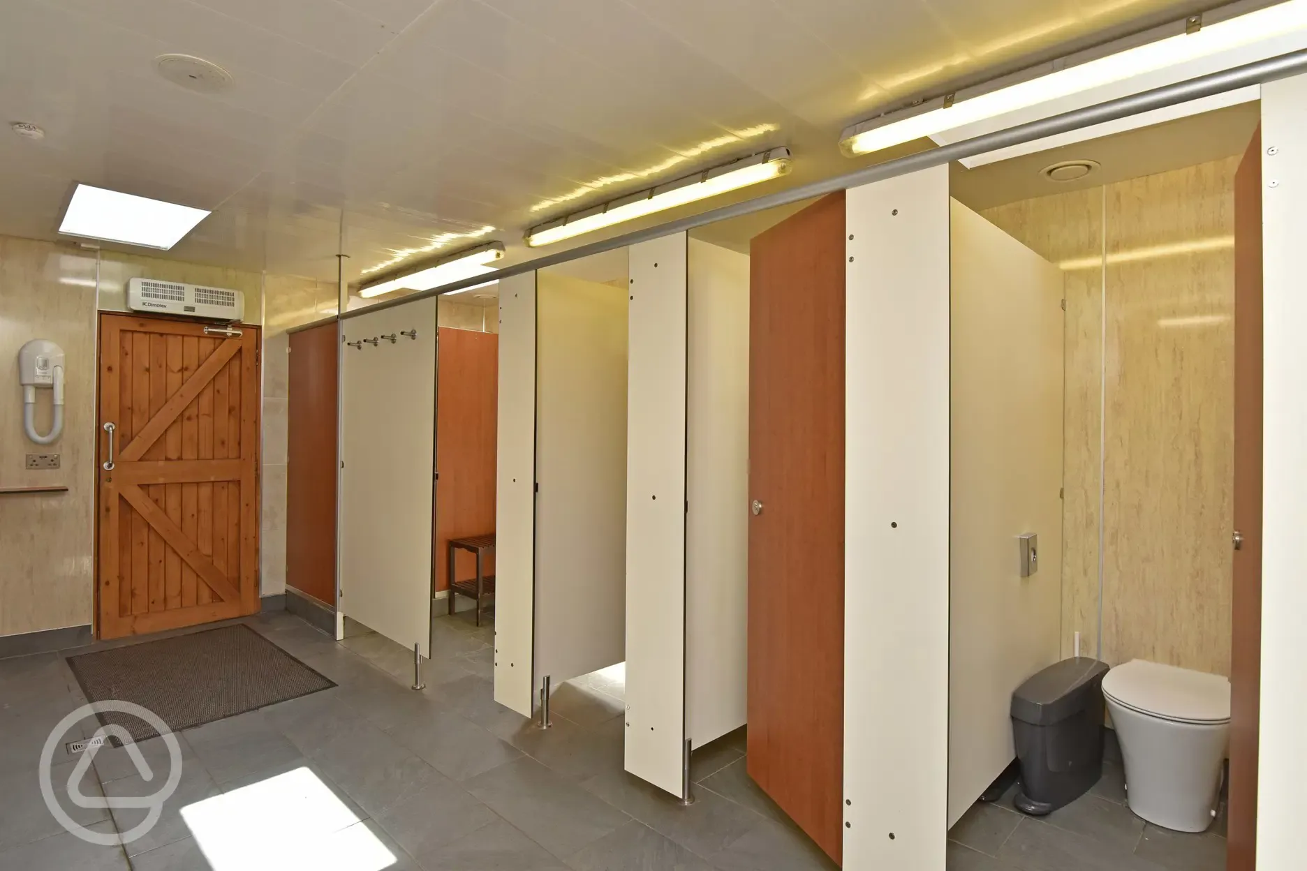 Toilets 