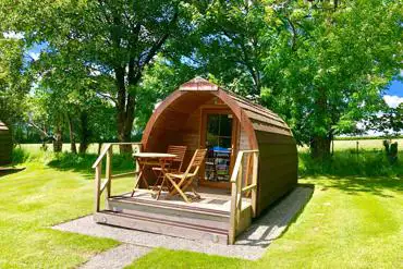 Super glamping pod with private decking (four persons)