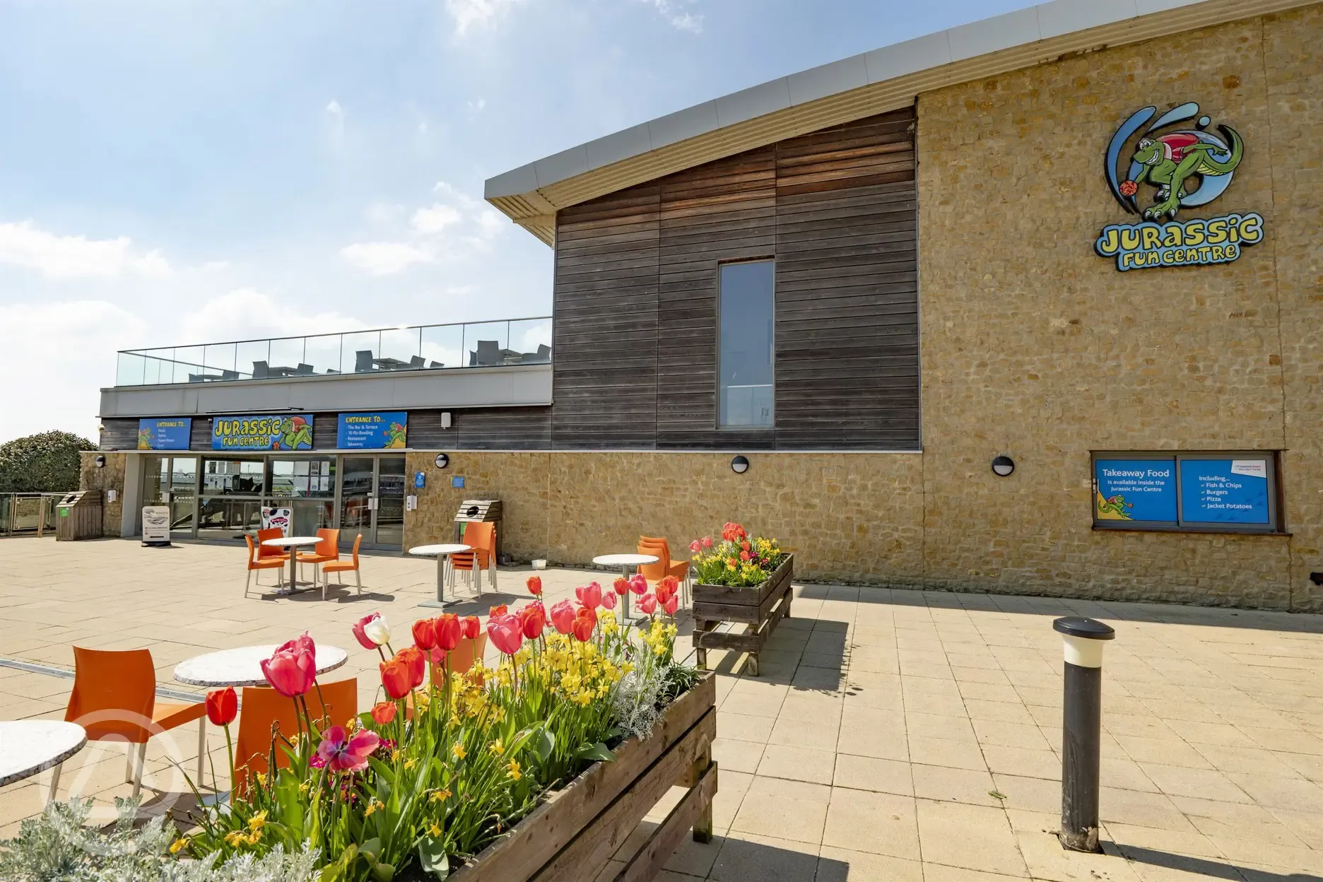 Entertainment centre with outdoor seating