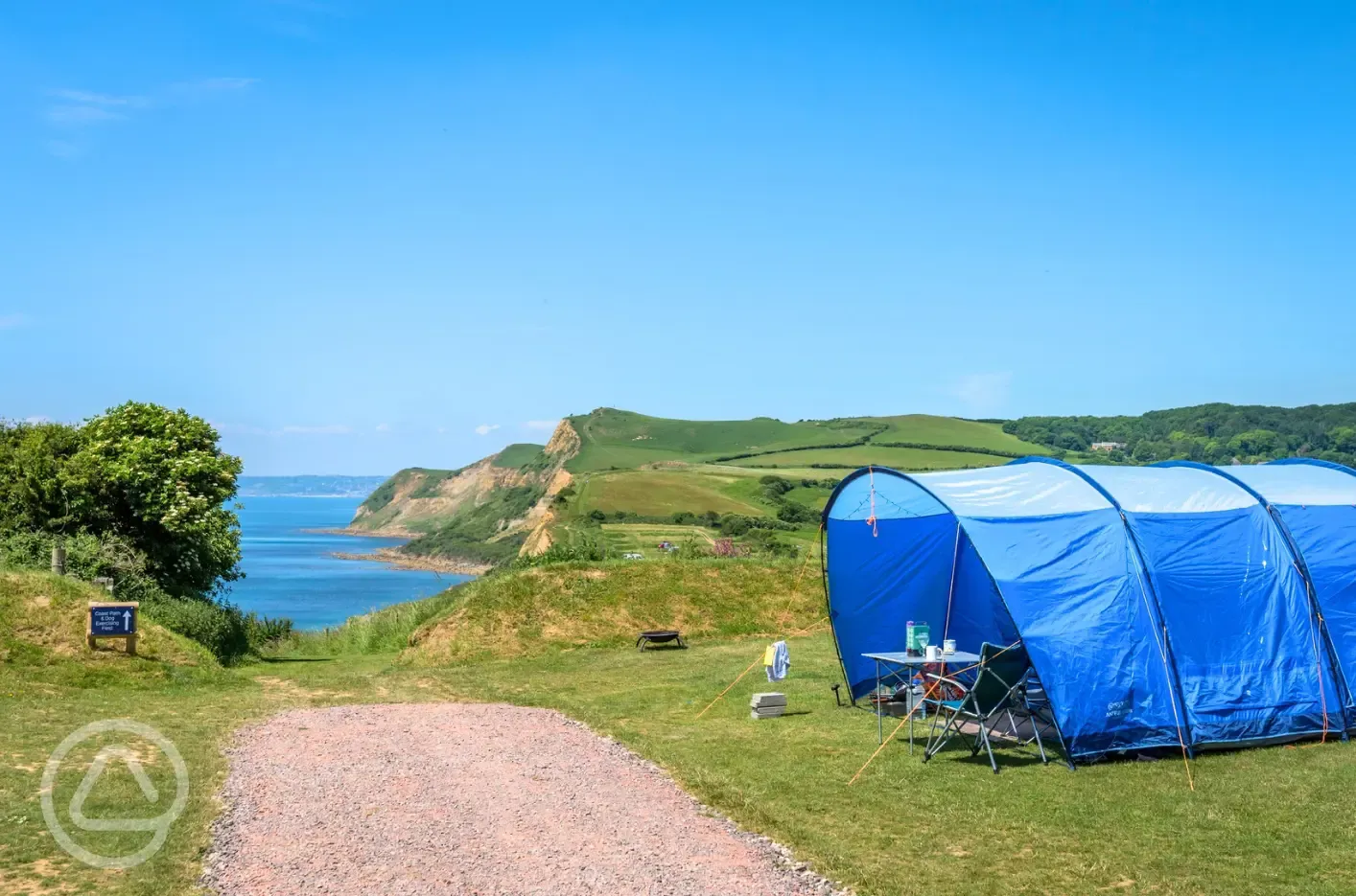 Electric grass pitches with sea views and 16 amp electric hook up