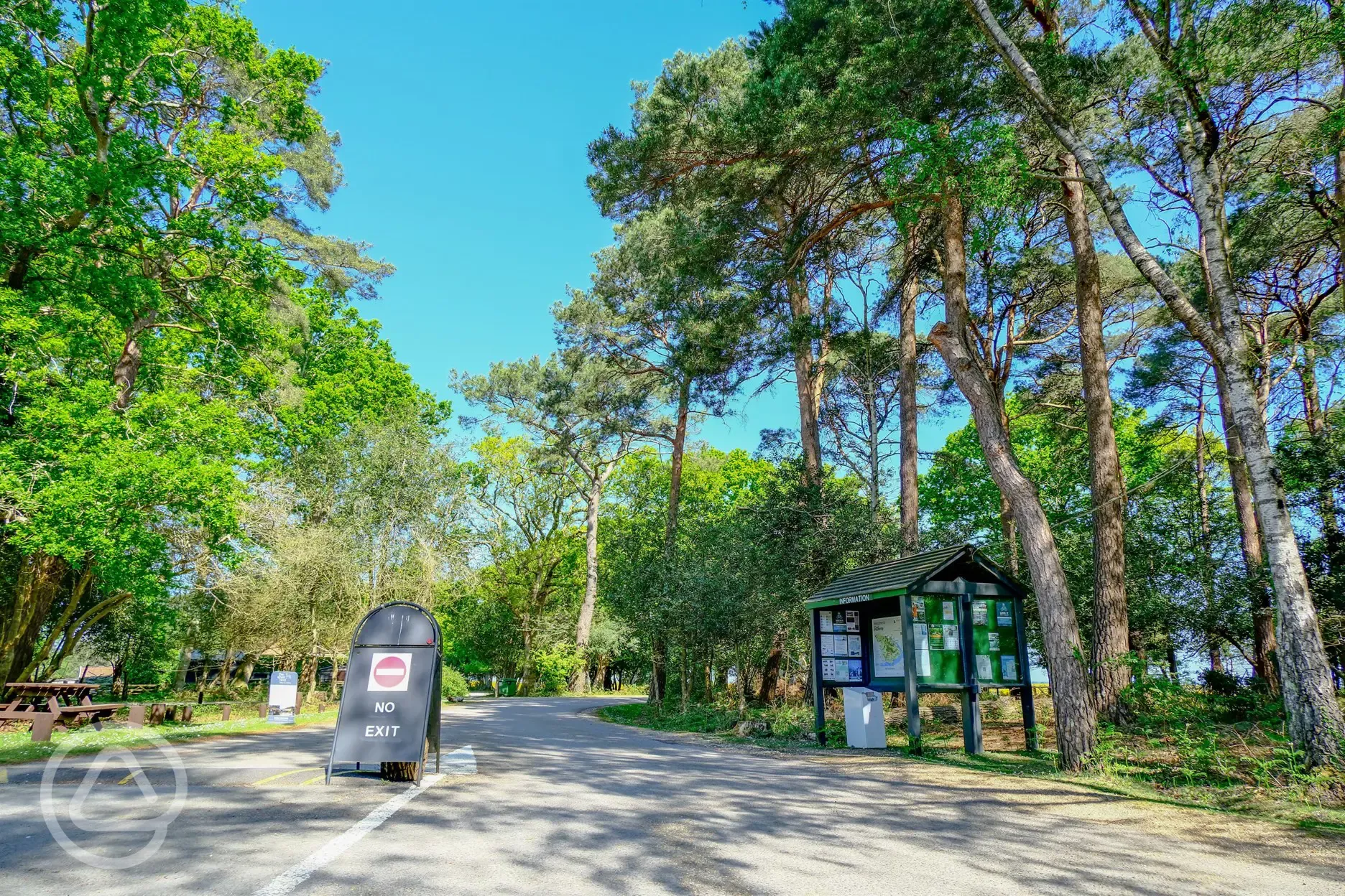 Setthorns Campsite entrance