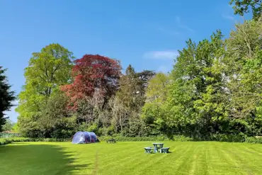 Non electric grass tent pitches