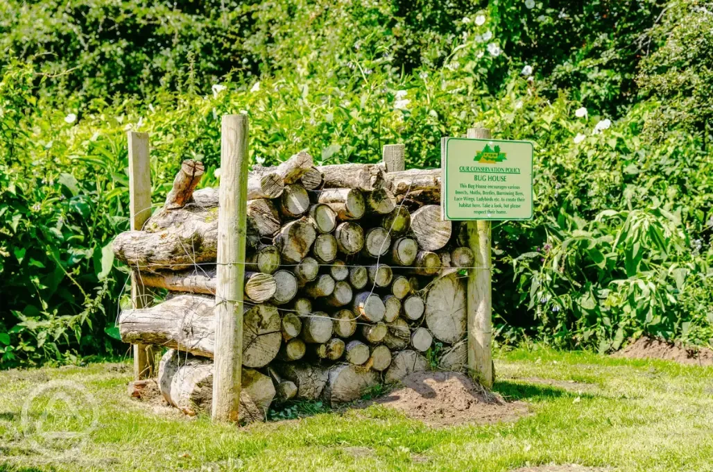 Bug hotel